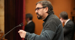 La CUP avisa que el traspàs de Rodalies no resoldrà el problema perquè la infraestructura continuarà en mans d’Adif