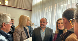 El PP acusa els governs català i espanyol de “mentir i ocultar informació” sobre l’estat de les infraestructures