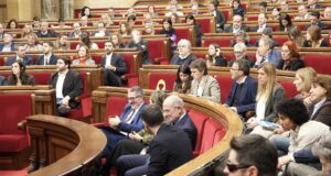 El Parlament insta el govern espanyol i la UE a “implicar-se activament” en la protecció dels drets humans a l’Iran