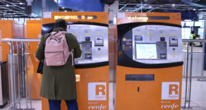 El Govern es compromet a mantenir les bonificacions al transport públic “durant tota la legislatura”