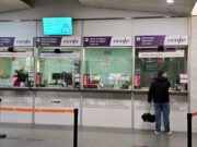Entre la crítica i la comprensió, els usuaris de l’estació de Girona busquen alternatives per anar a la feina o a classe