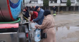 Sils prohibeix el consum d’aigua de l’aixeta a uns 2.000 veïns per l’acumulació de sediments als pous durant el temporal