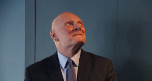 Hoffman entén que s’ha de “compensar” l’impacte del turisme però demana que els costos a Barcelona “no s’elevin massa”