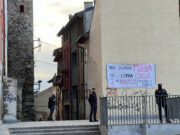 Desnonades quatre famílies d’un bloc de pisos de Puigcerdà, una d’elles amb un menor amb discapacitat