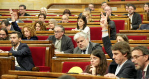 El Parlament insta el Govern a implementar “urgentment” l’atenció continuada davant als ictus