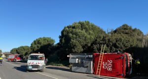 El conductor d’un turisme mor en un xoc frontal amb un camió de Bombers que tornava d’un servei a Cassà de la Selva