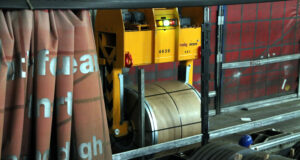 Cap empresa de mercaderies opta per entrar a Barcelona pel desviament per Lleida una setmana després del tall de Rubí