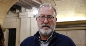 Òmnium acusa el TSJC d’estar “obsessionat” amb el català a l’escola i demana que el model “no el decideixin els jutges”