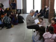Un diàleg intergeneracional mitjançant el teatre i la cultura a Olot